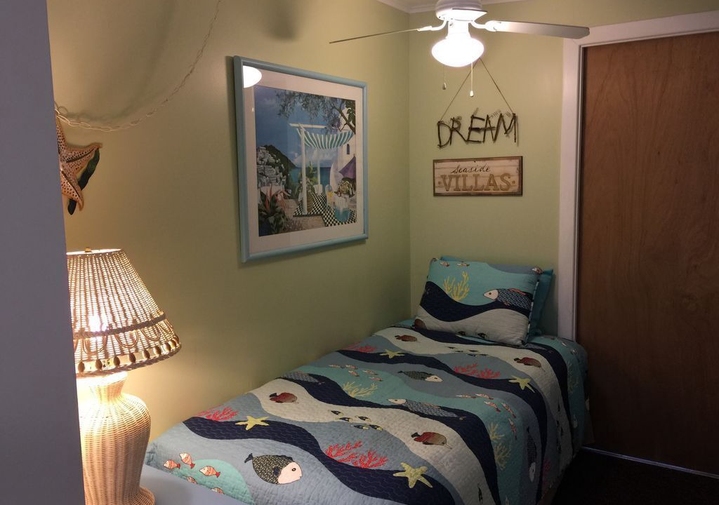 Photo of Bedroom in Cudjoe Key