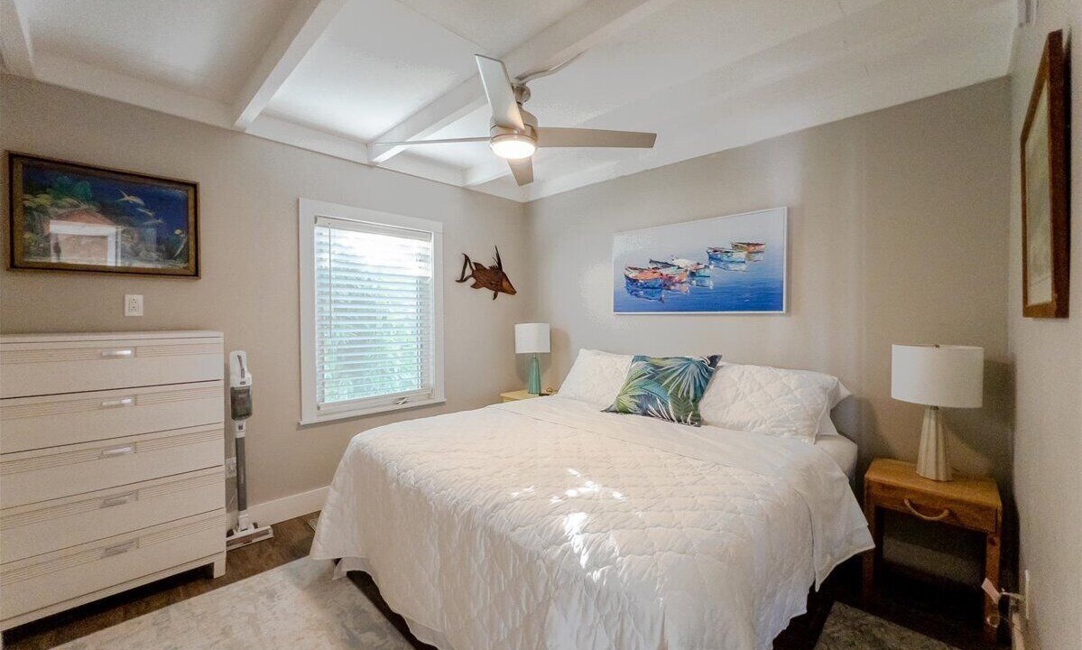 Photo of Bedroom in Summerland Key
