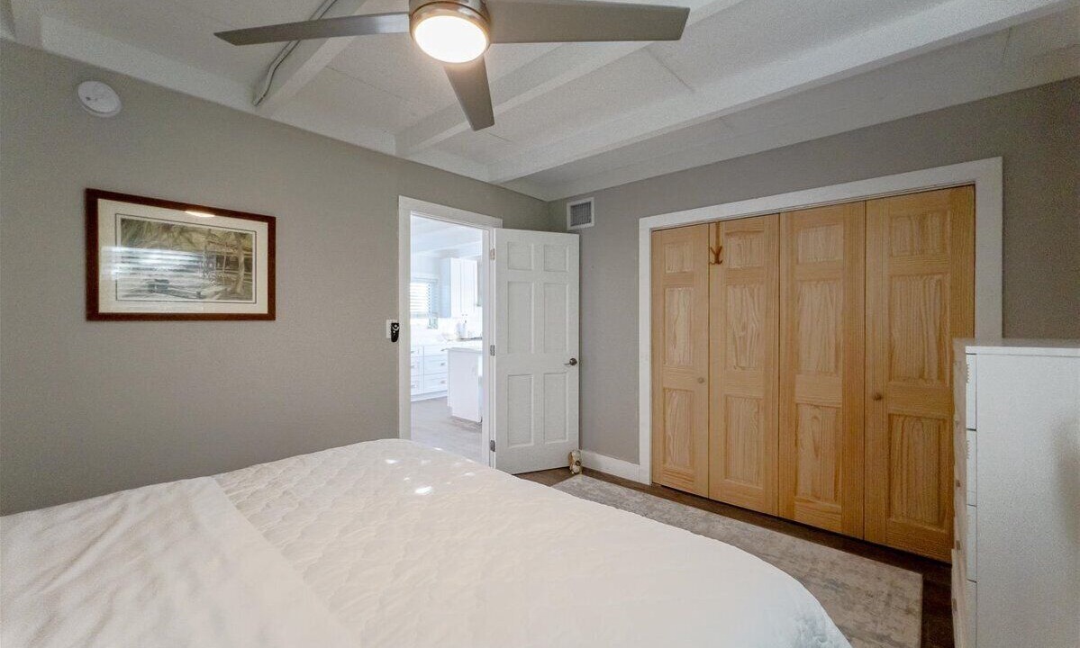 Photo of Bedroom in Summerland Key