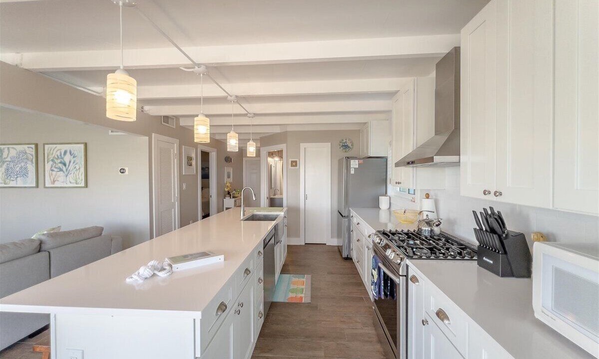 Photo of Kitchen in Summerland Key