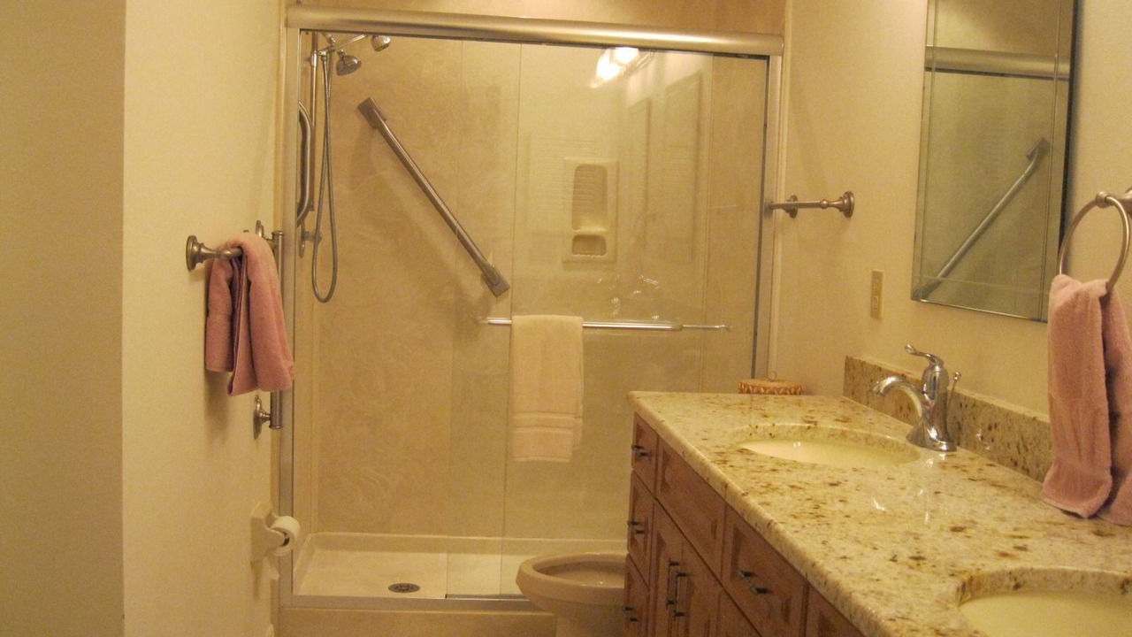 Photo of Bathroom in The Meadows