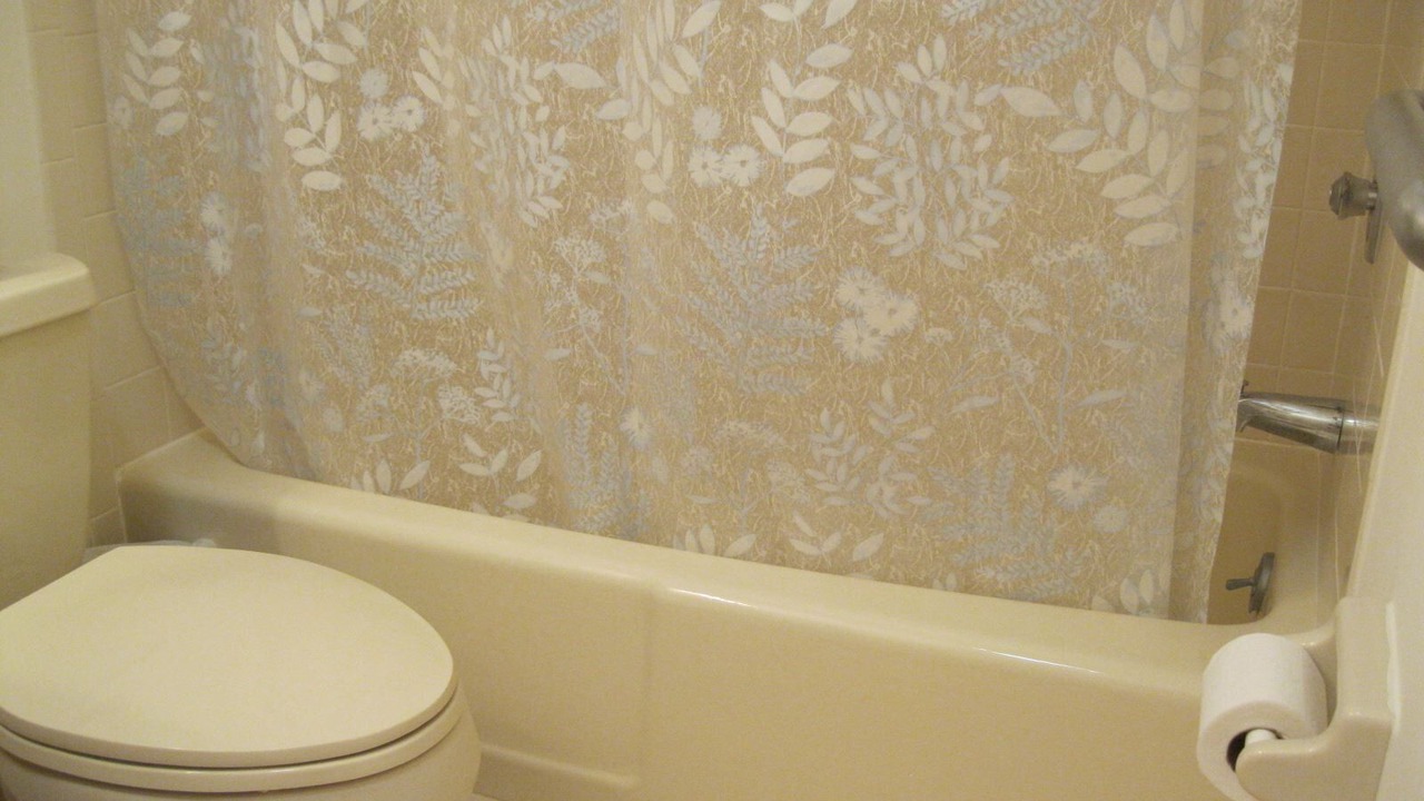 Photo of Bathroom in The Meadows
