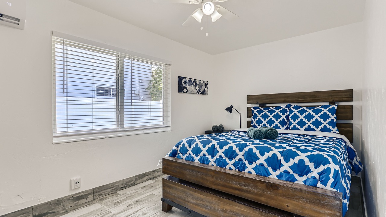 Photo of Bedroom in Palm Beach Shores