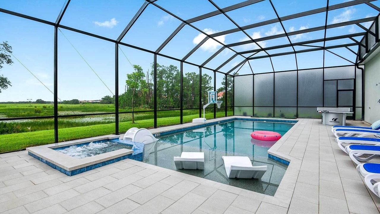 Photo of Outdoor in Loughman