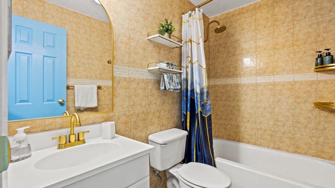Photo of Bathroom in Largo