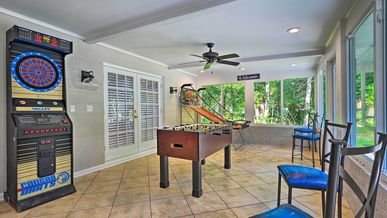 Photo of Bedroom in Bearss Plaza
