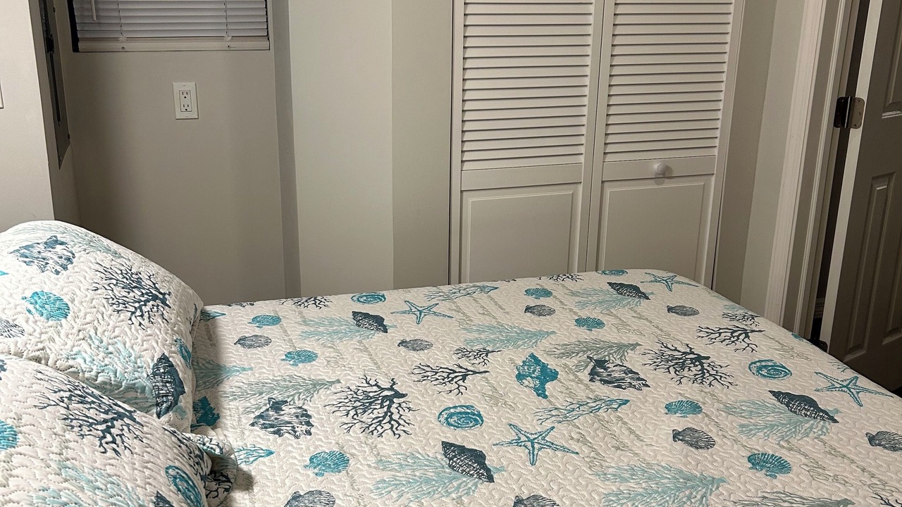 Photo of Bedroom in Iona