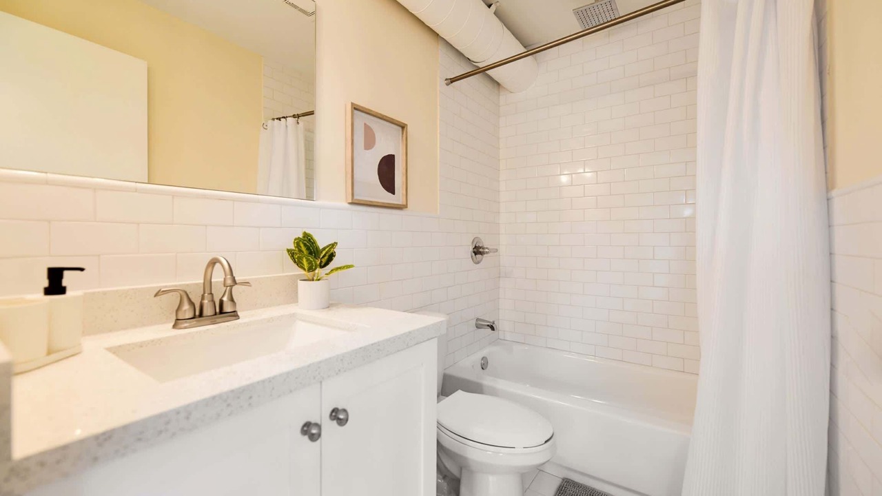 Photo of Bathroom in Northeast Miami