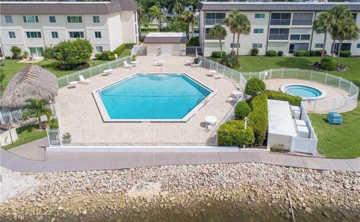Photo of Outdoor in Naples