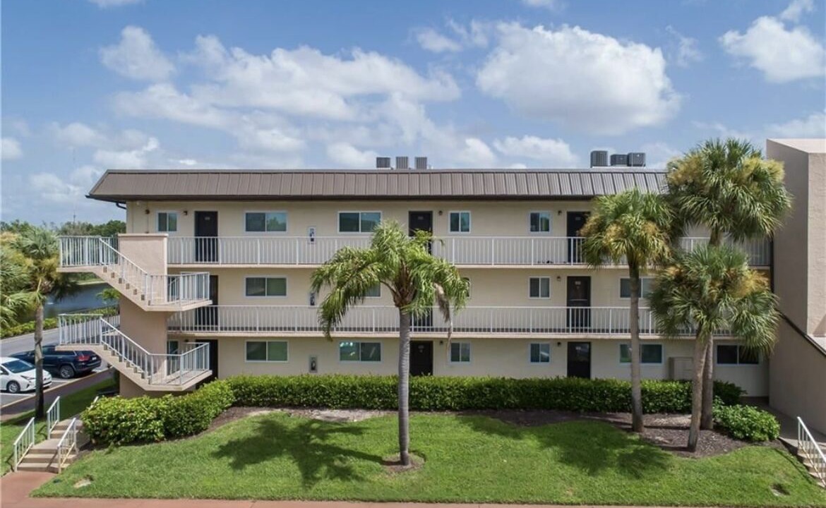 Photo of Outdoor in Naples