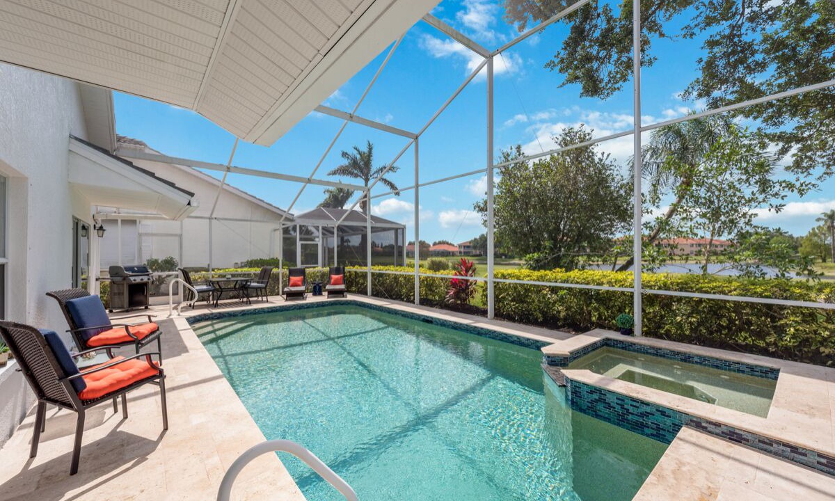 Photo of Outdoor in Naples