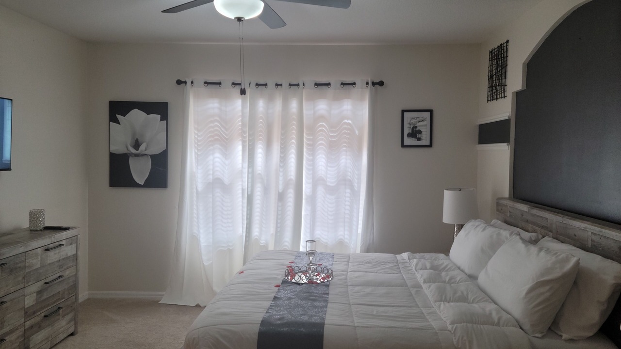 Photo of Bedroom in Davenport