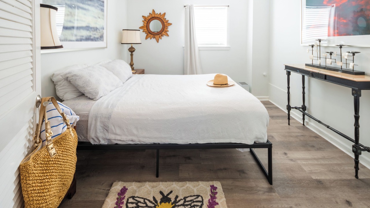 Photo of Bedroom in Laurel Park