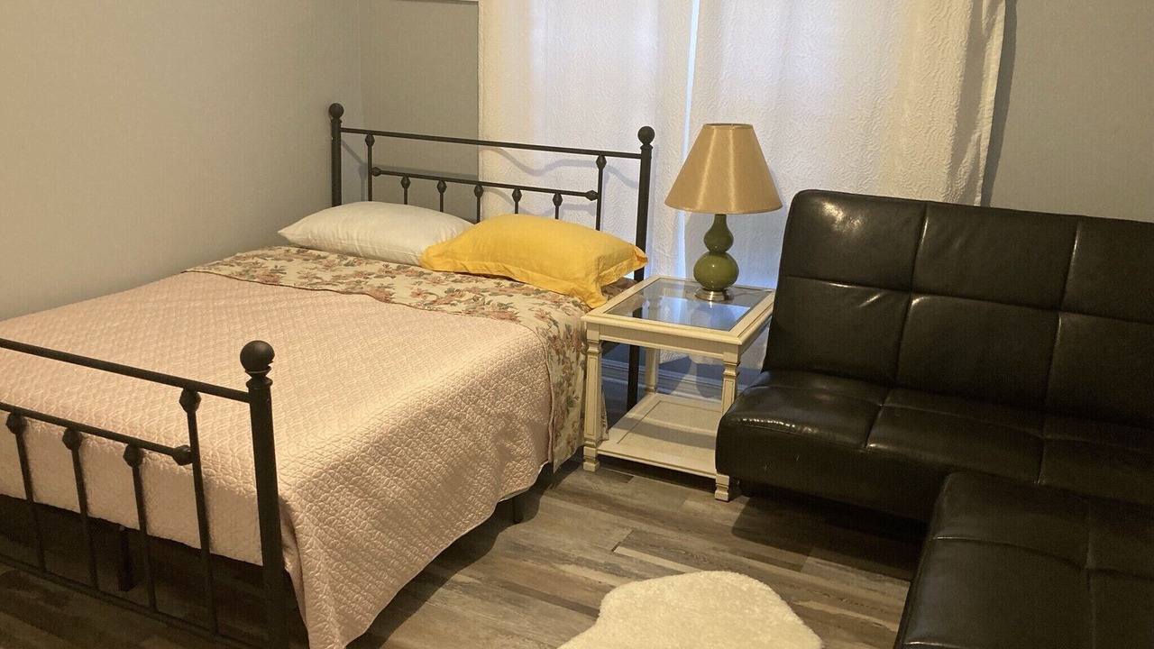 Photo of Bedroom in Bayou Oaks