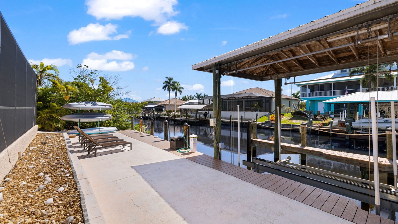 Photo of Patio Balcony in Manatee Bay