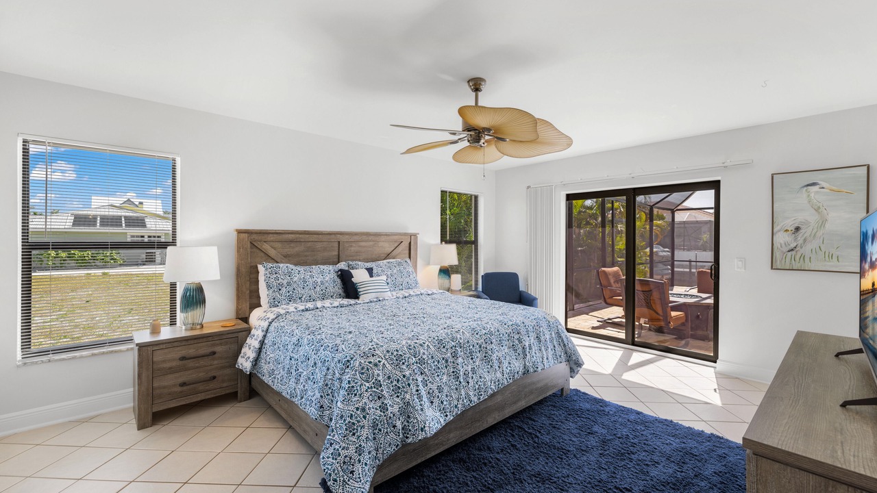Photo of Bedroom in Manatee Bay