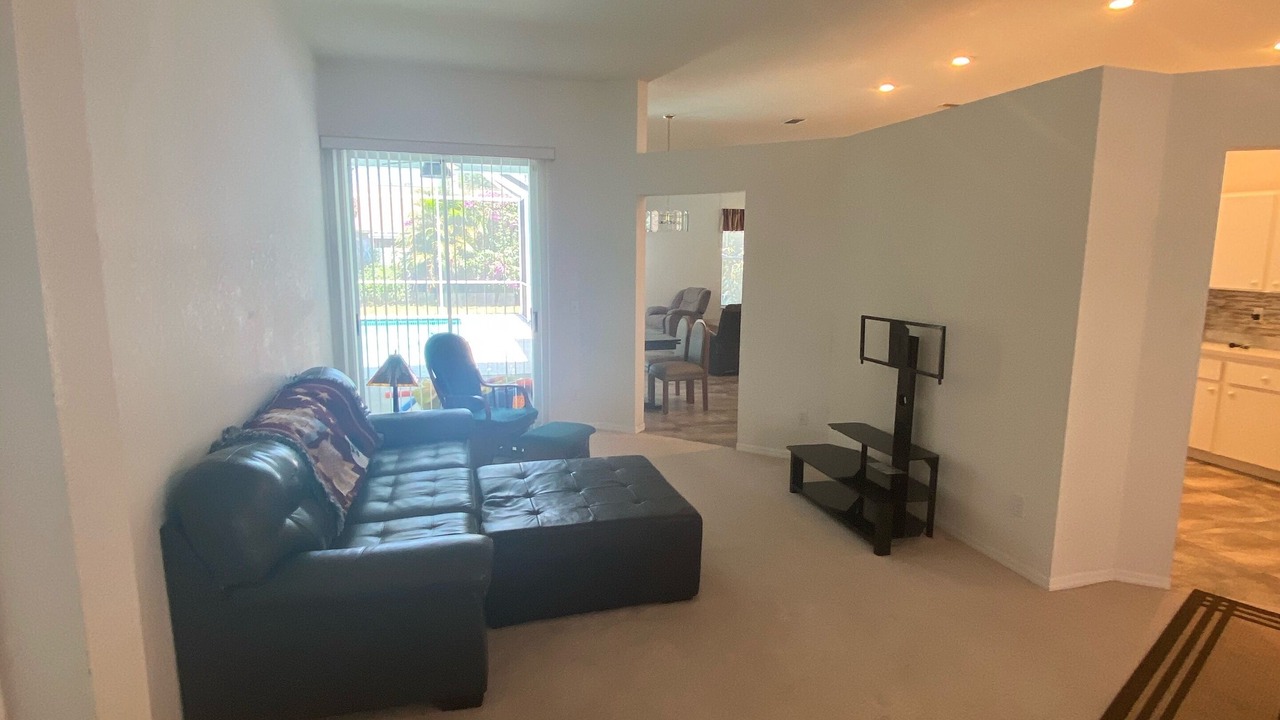 Photo of Livingroom in Plant City