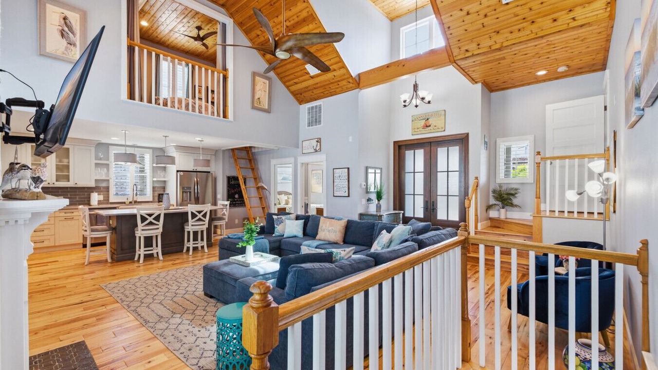 Photo of Livingroom in Pass-a-Grille