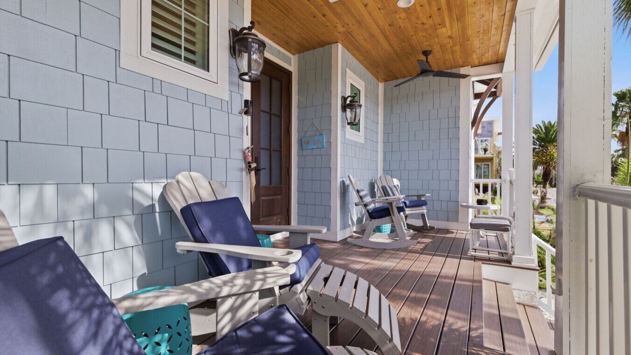 Photo of Patio Balcony in Pass-a-Grille