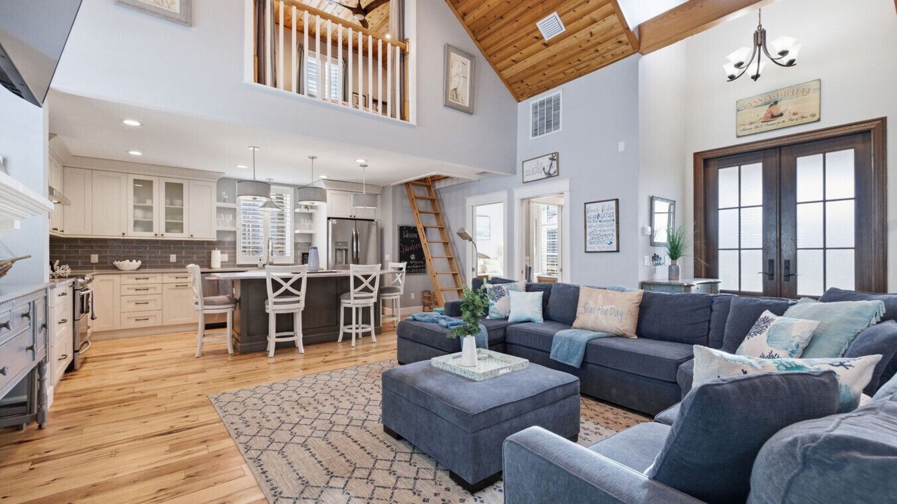 Photo of Livingroom in Pass-a-Grille