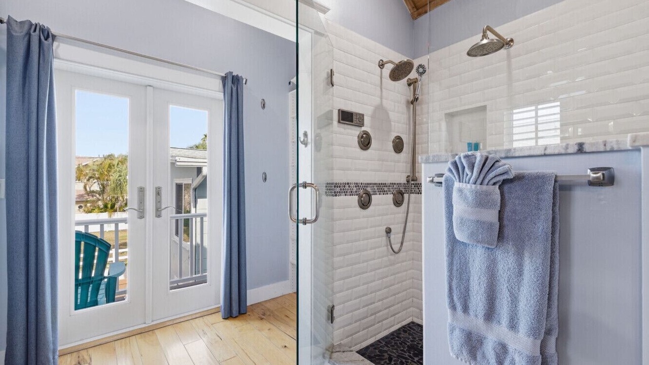 Photo of Bathroom in Pass-a-Grille