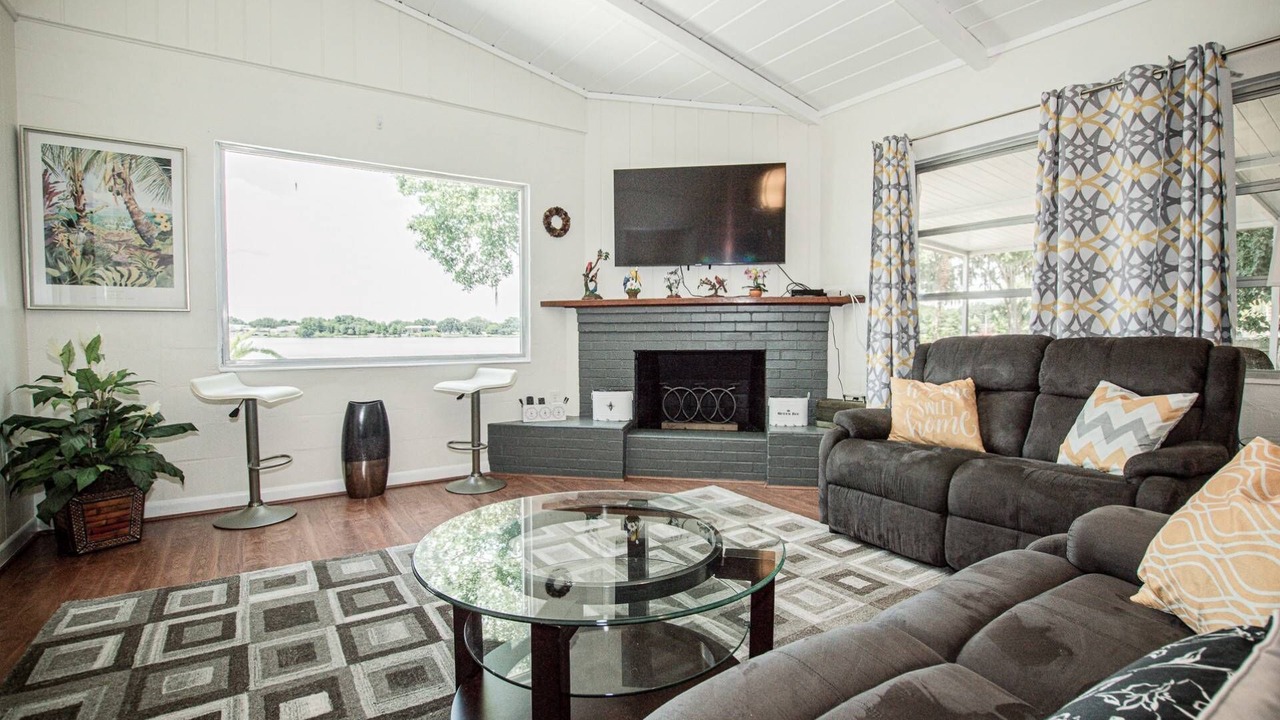 Photo of Bedroom in Winter Haven