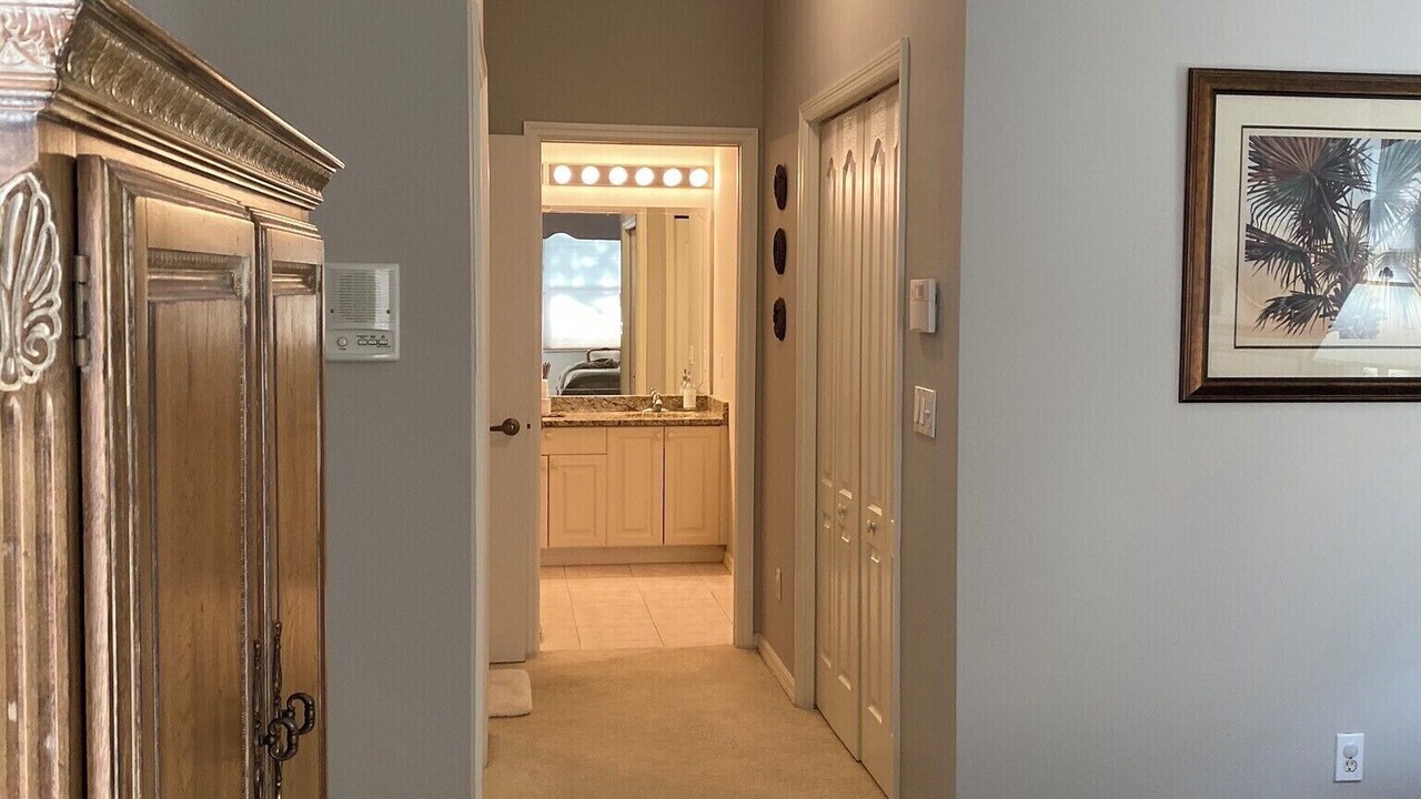 Photo of Bedroom in Naples