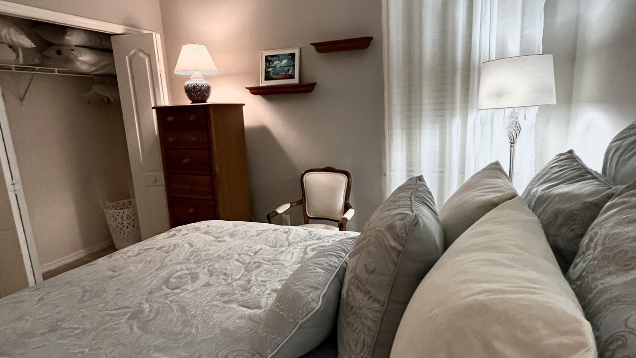 Photo of Bedroom in Naples