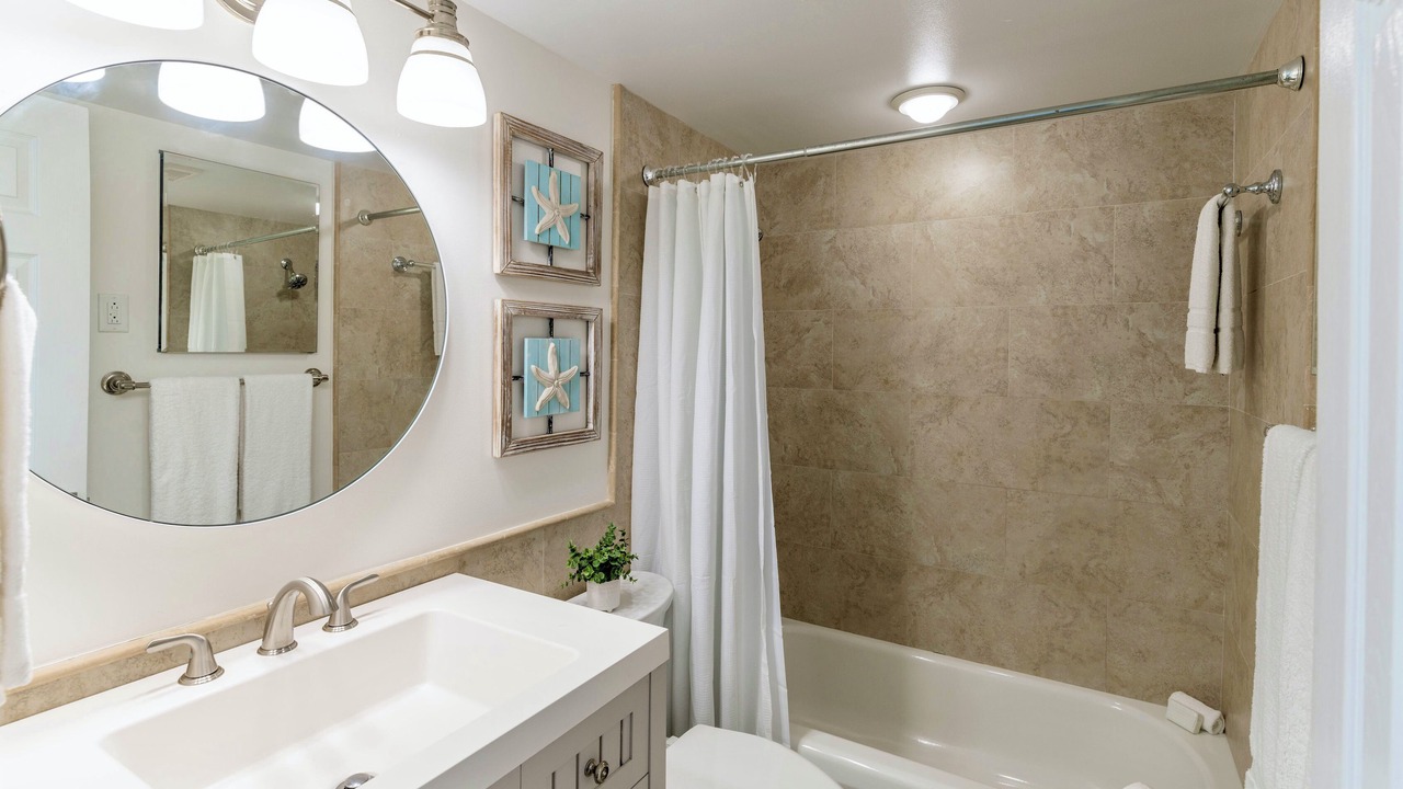 Photo of Bathroom in Satellite Beach