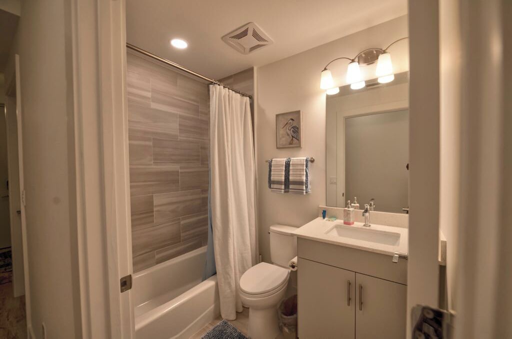 Photo of Bathroom in Central Sarasota