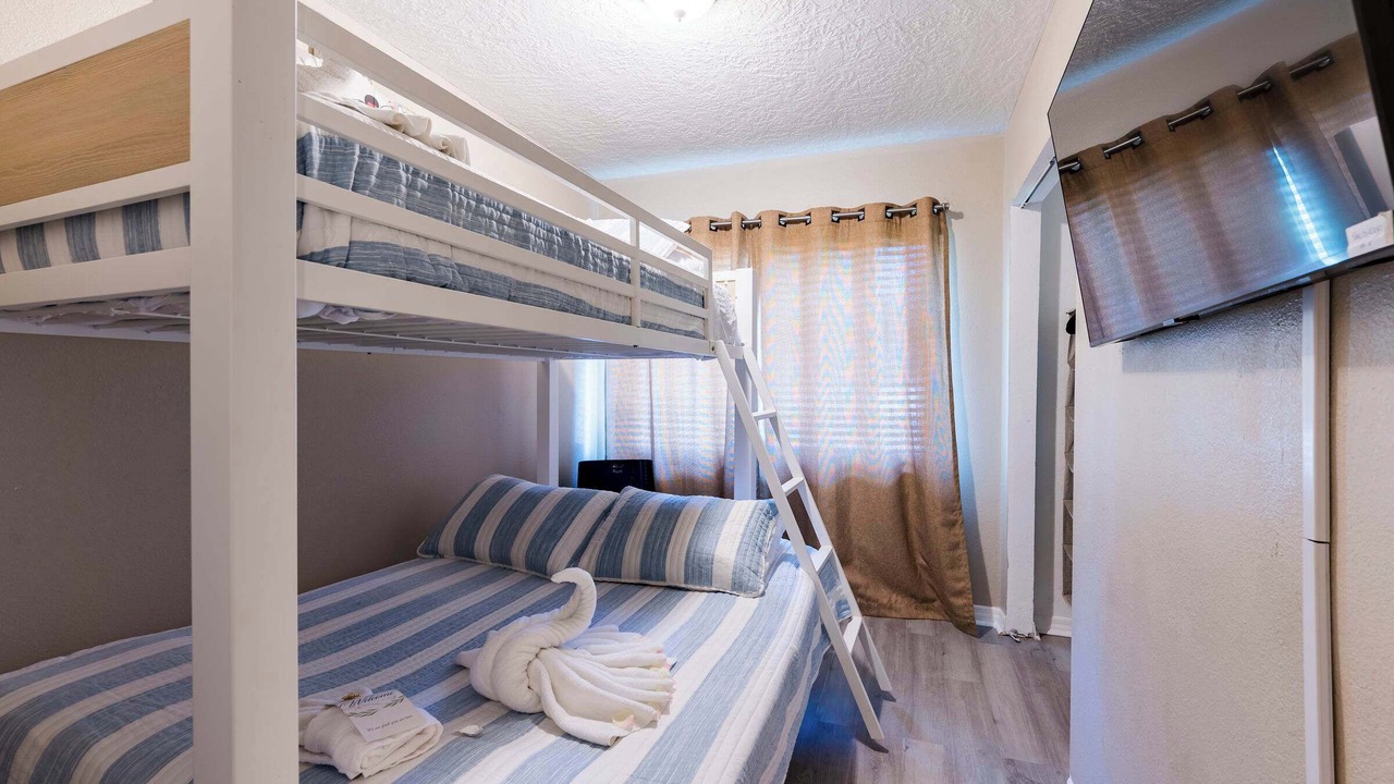 Photo of Bedroom in Pinellas Park