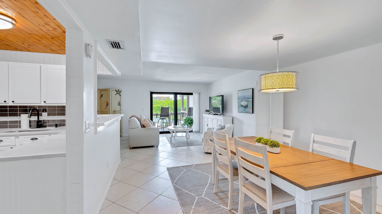 Photo of Livingroom in Siesta Key