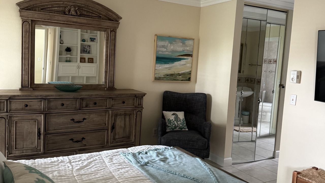 Photo of Bedroom in Seminole