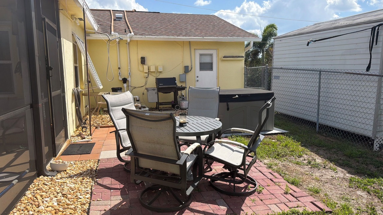 Photo of Outdoor in Venice Groves