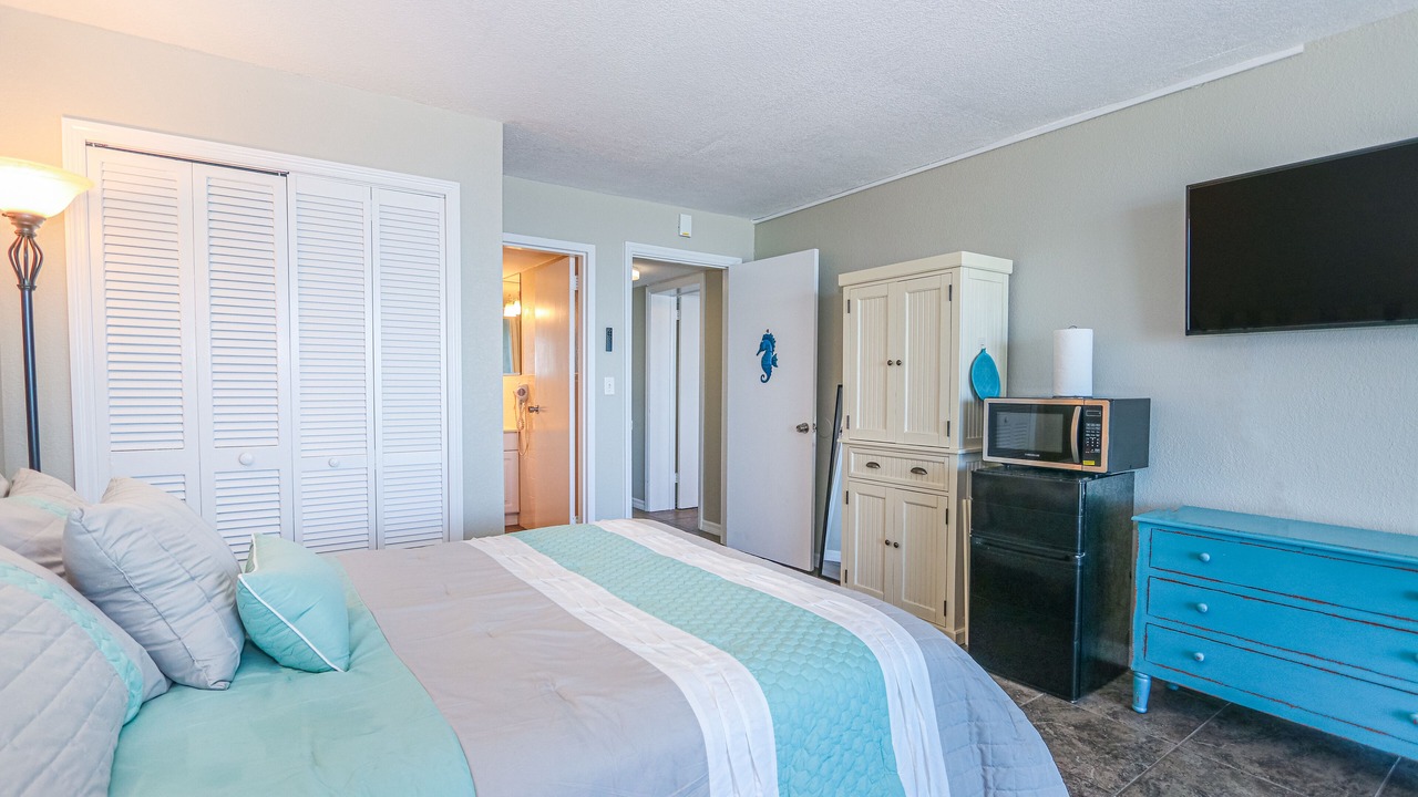 Photo of Bedroom in Treasure Island