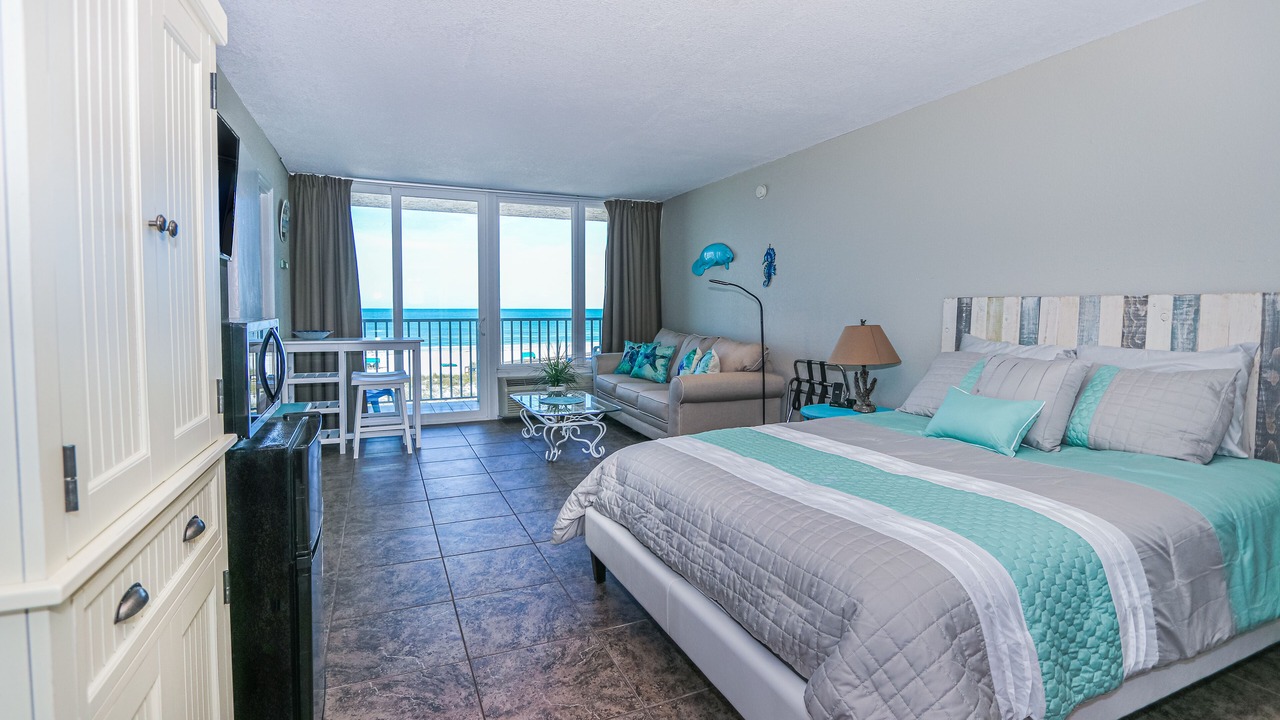 Photo of Bedroom in Treasure Island