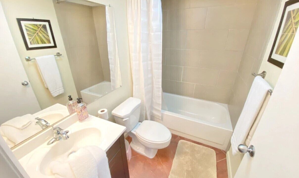 Photo of Bathroom in Hutchinson Island South