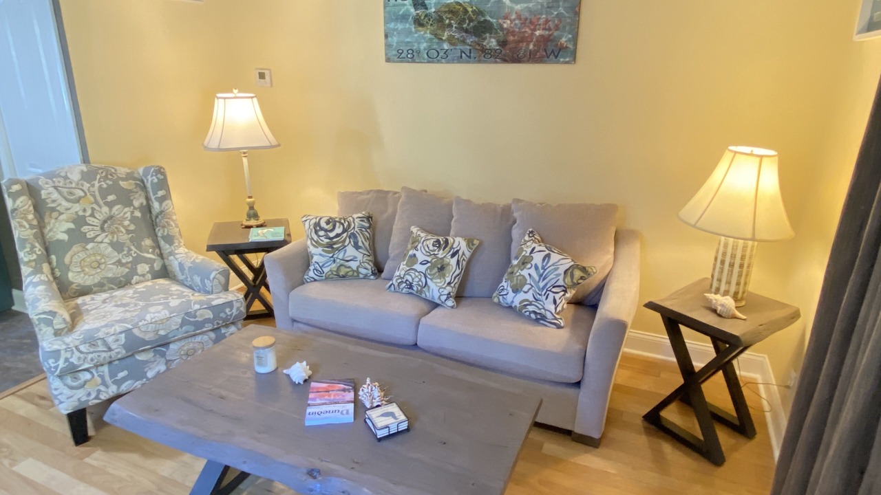 Photo of Livingroom in Ozona