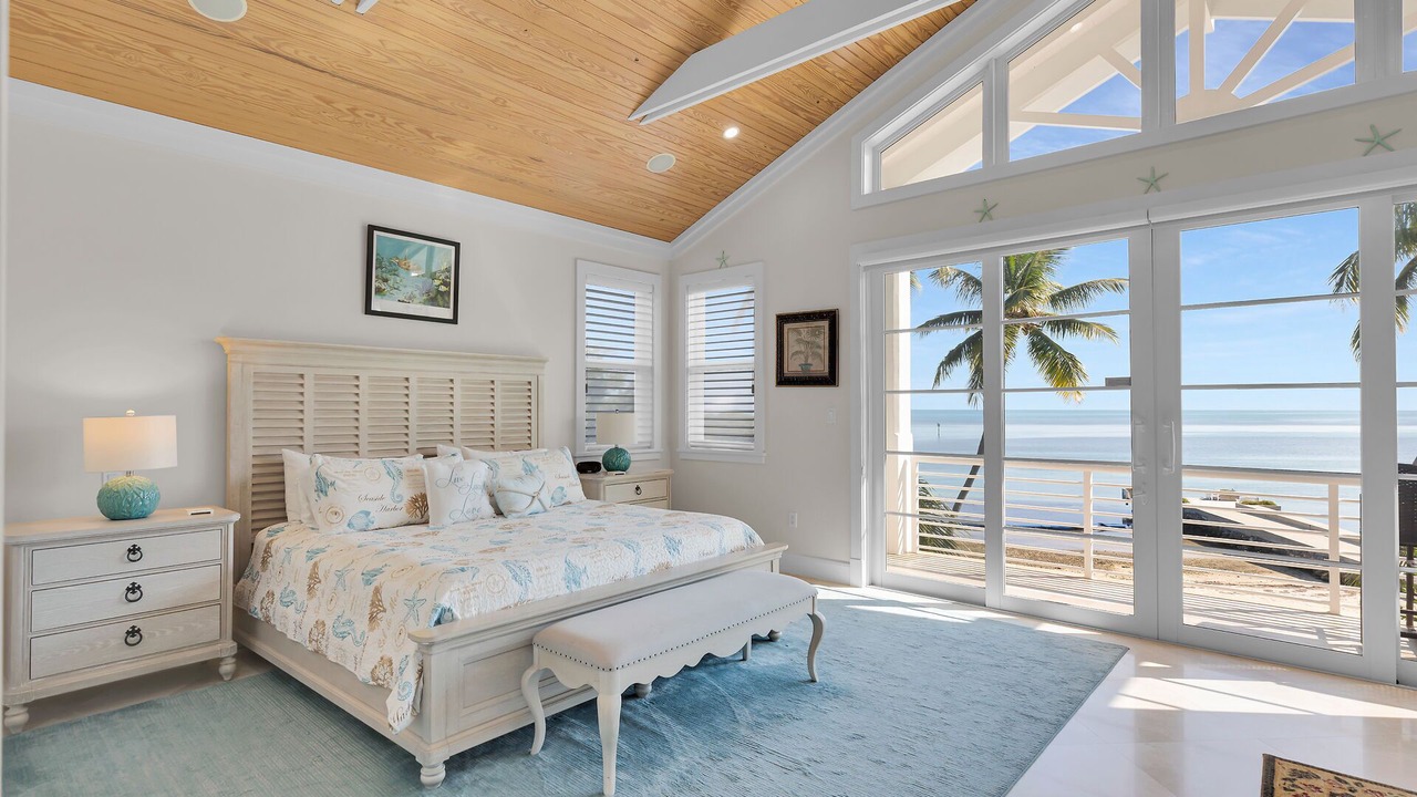 Photo of Bedroom in Islamorada