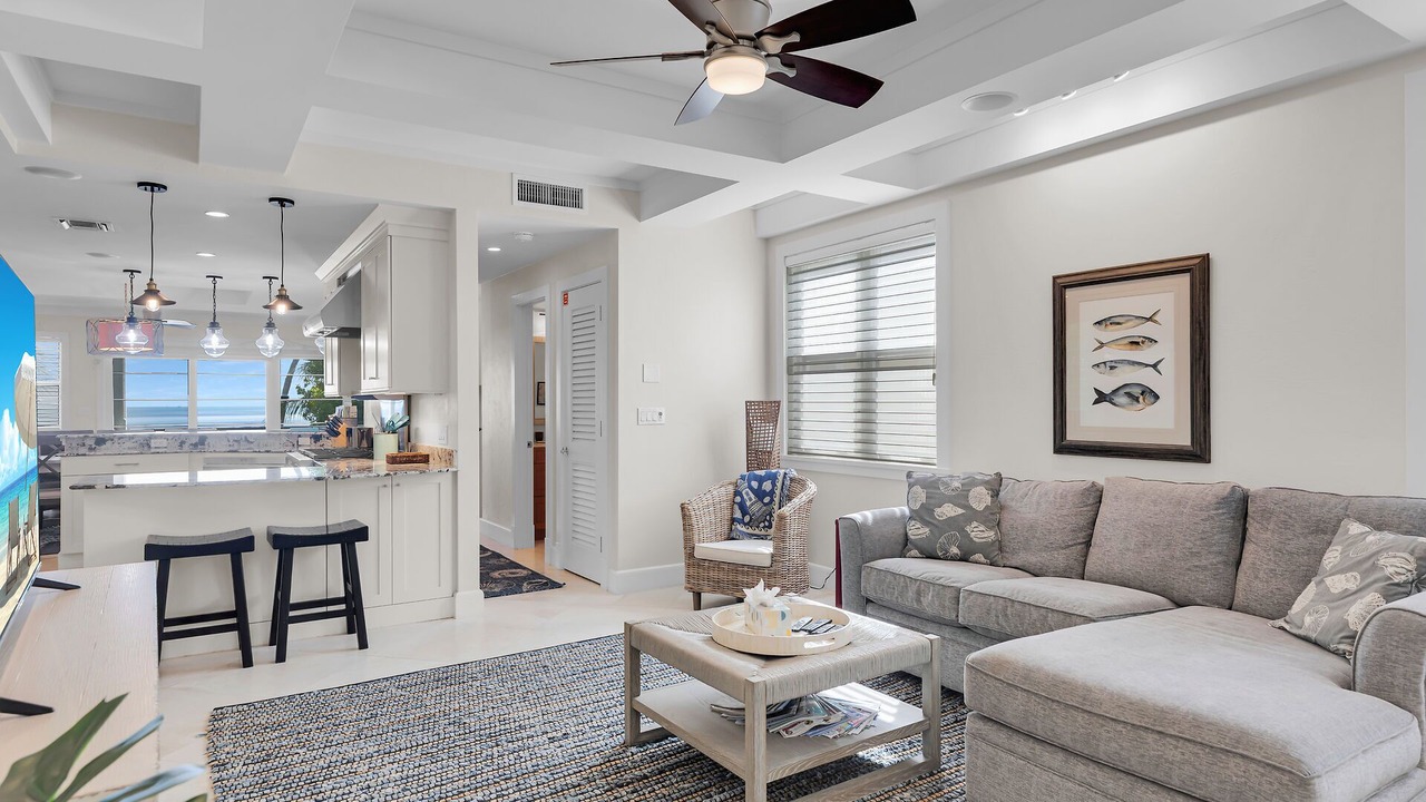 Photo of Livingroom in Islamorada