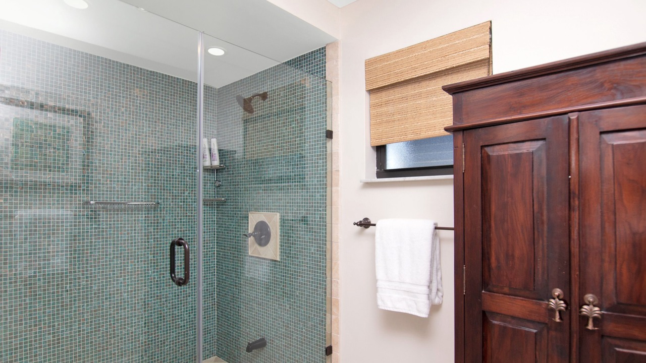 Photo of Bathroom in Islamorada