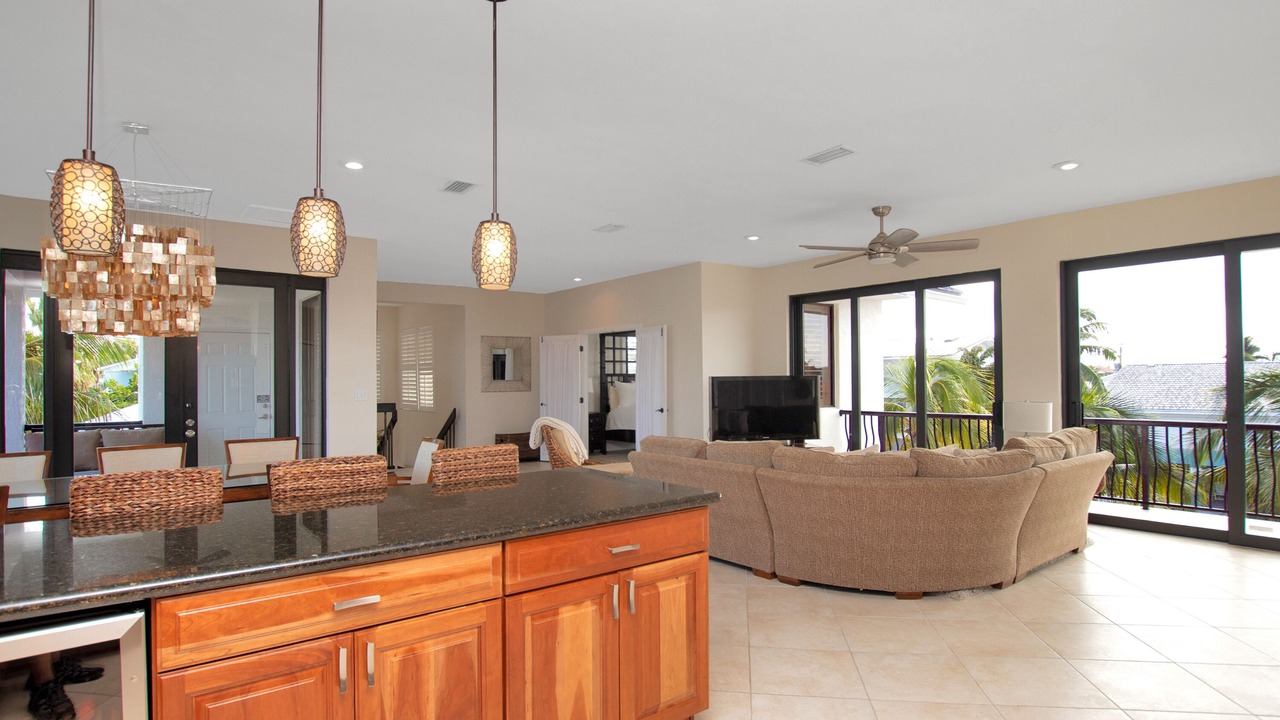 Photo of Livingroom in Islamorada