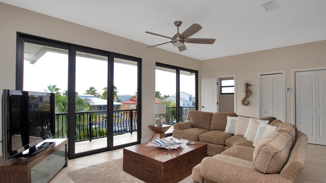 Photo of Livingroom in Islamorada