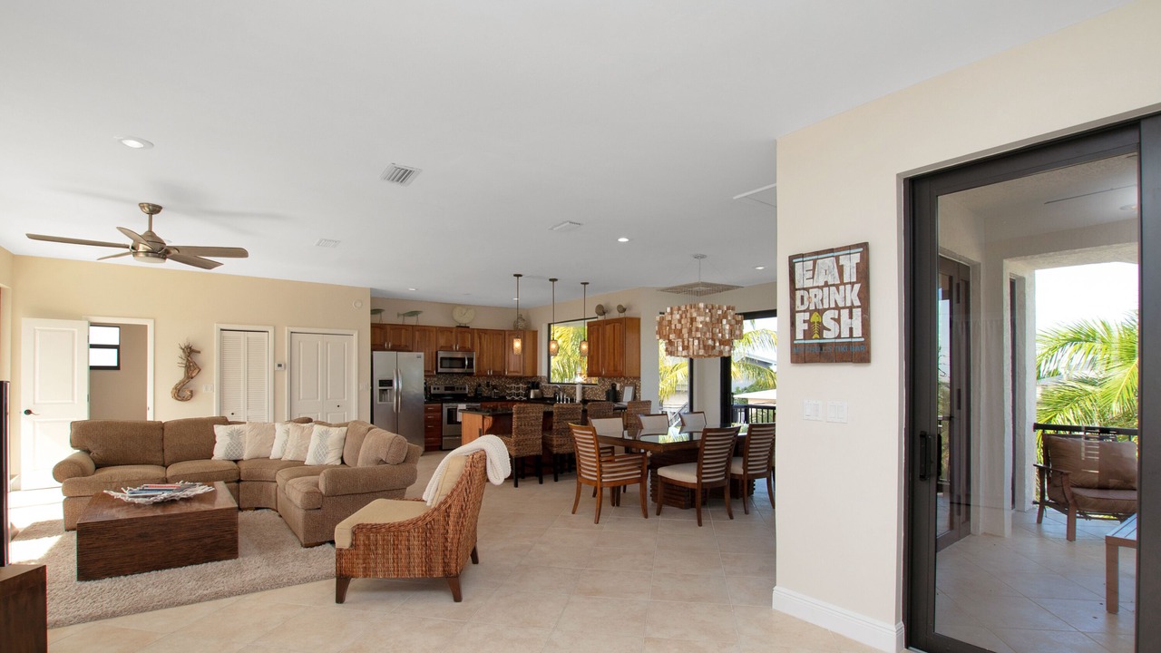 Photo of Livingroom in Islamorada