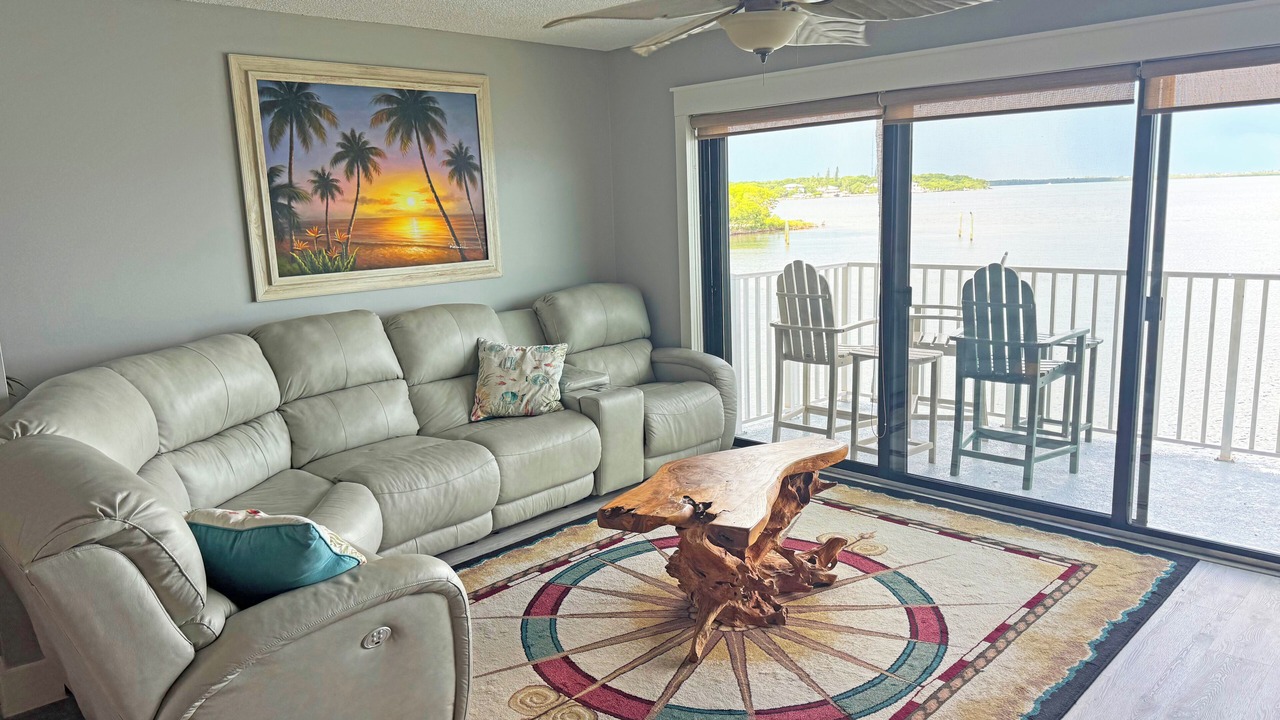 Photo of Livingroom in Tavernier