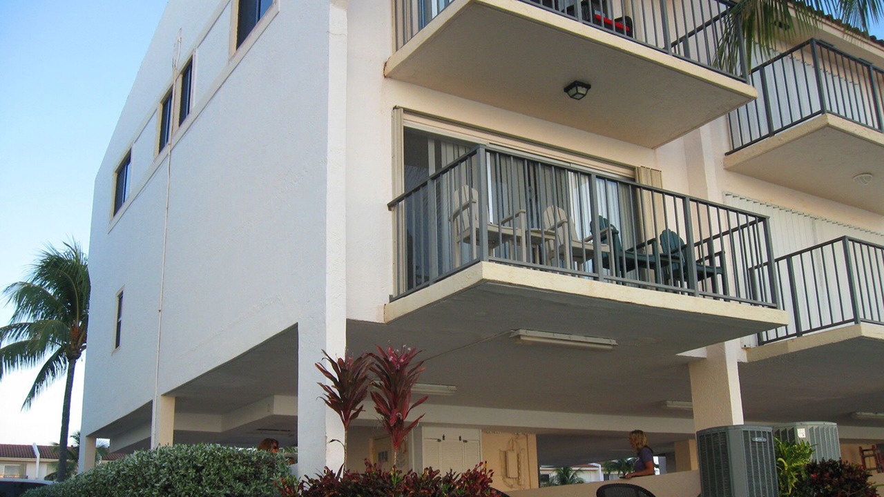 Photo of Others in Tavernier