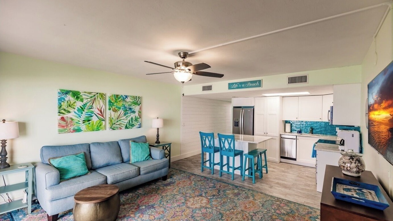 Photo of Livingroom in Fort Myers Beach