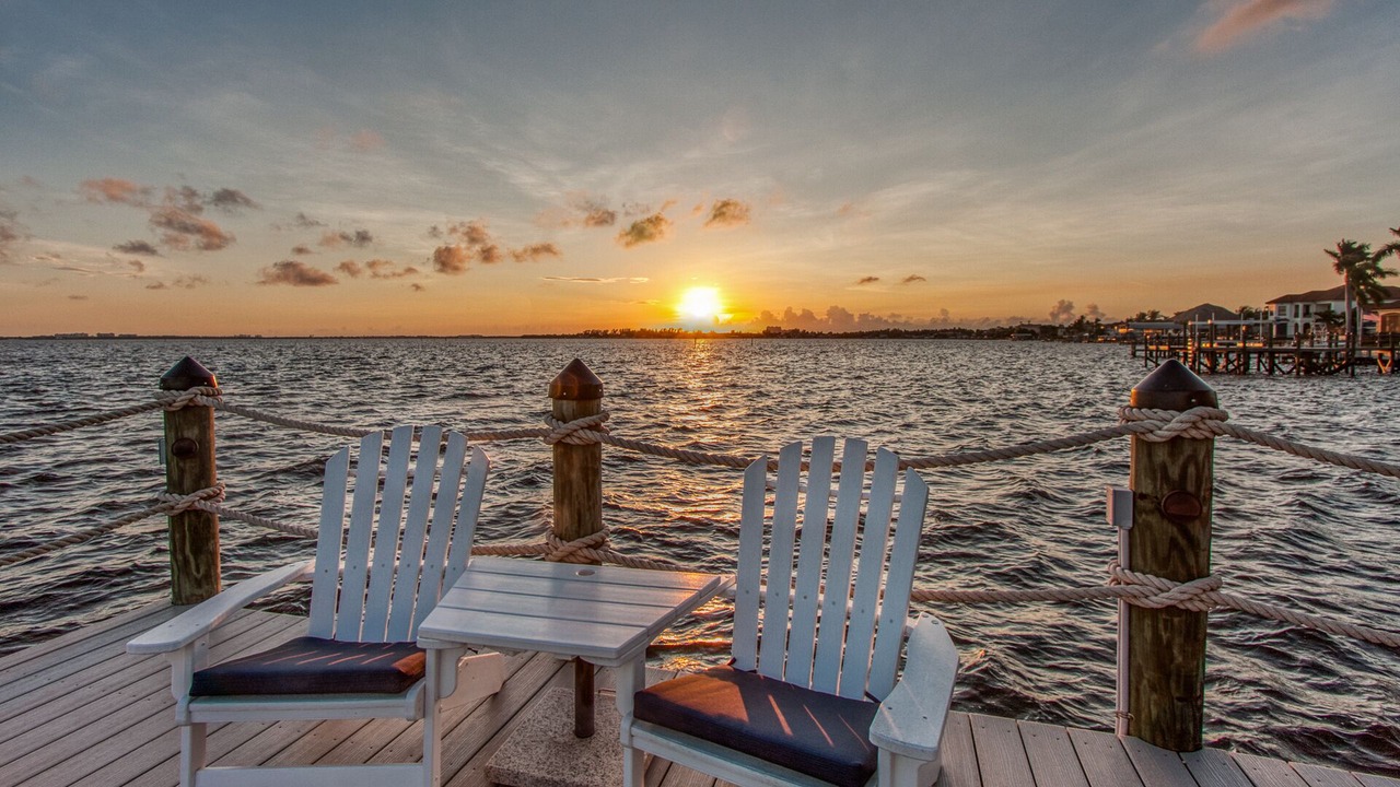 Photo of Patio Balcony in Yacht Club