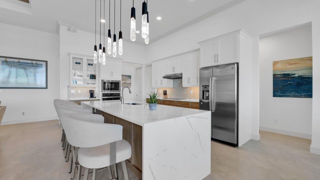 Photo of Kitchen in Yacht Club
