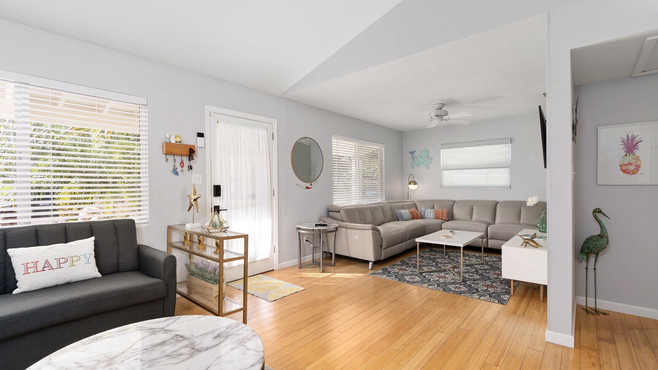 Photo of Livingroom in Gulfport